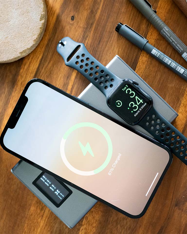 Flash Pro Plus: USB-C 25000mAh Graphene Power Bank With MagSafe Compatibility